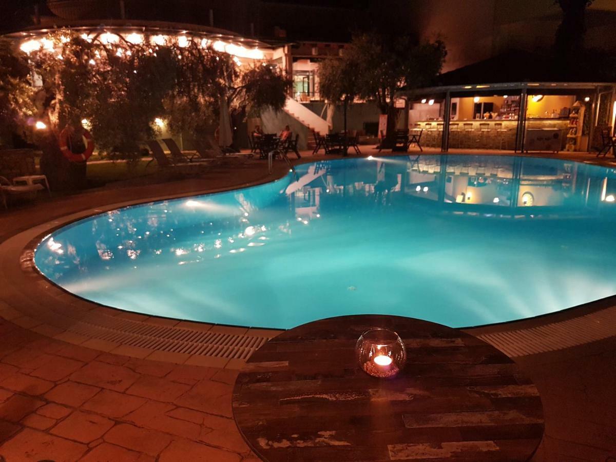 Ocean Beach Hotel سكالا بوتامياس المظهر الخارجي الصورة